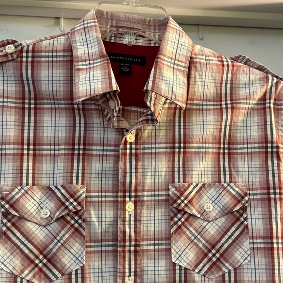 Banana Republic Men’s LS Button Up Shirt Epaulettes Burgundy Plaid - Picture 2 of 8